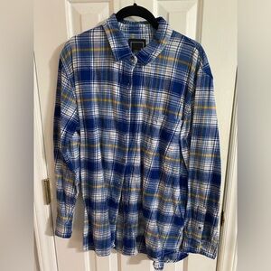 Lily & Lottie Blue and Yellow Flannel Size XL